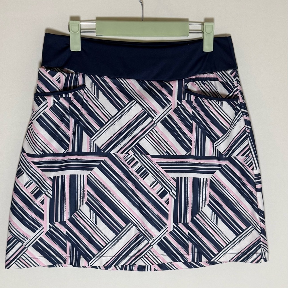 Adidas athletic skort • Women’s size SL